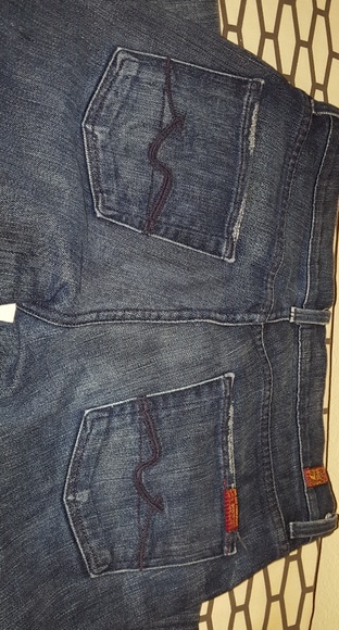 High wasted jeans (re-posh) - Picture 3 of 4